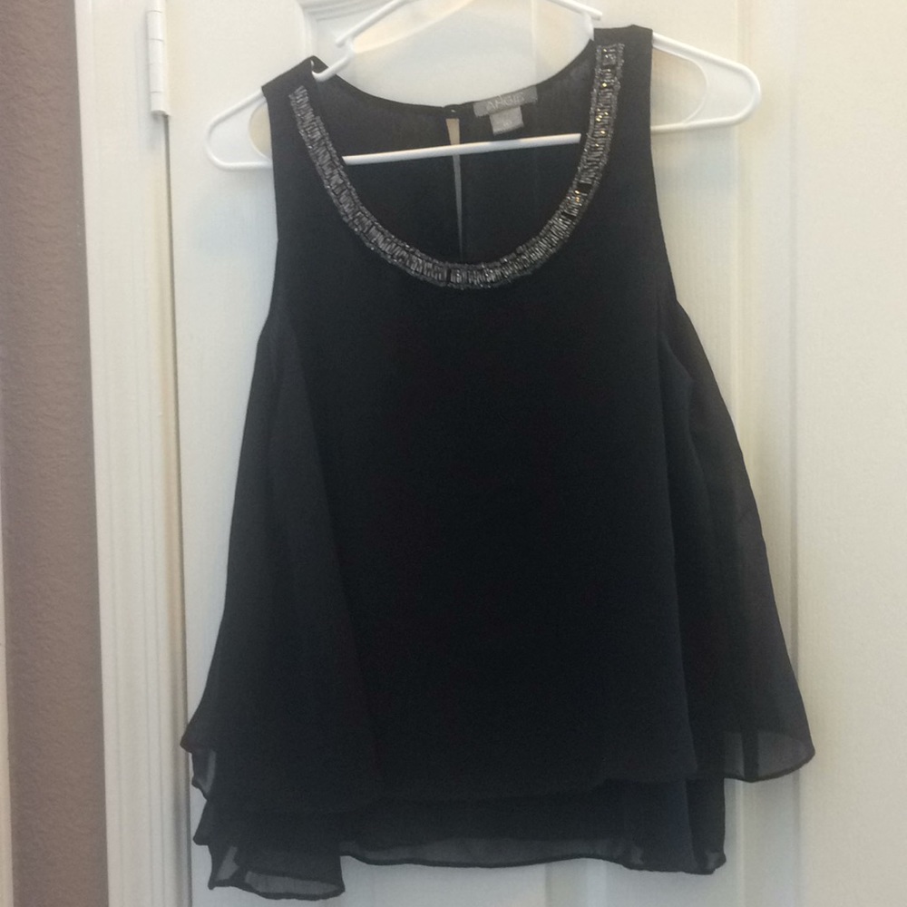 FINAL MARKDOWN Ladies’ Decorative Tank Top (L)